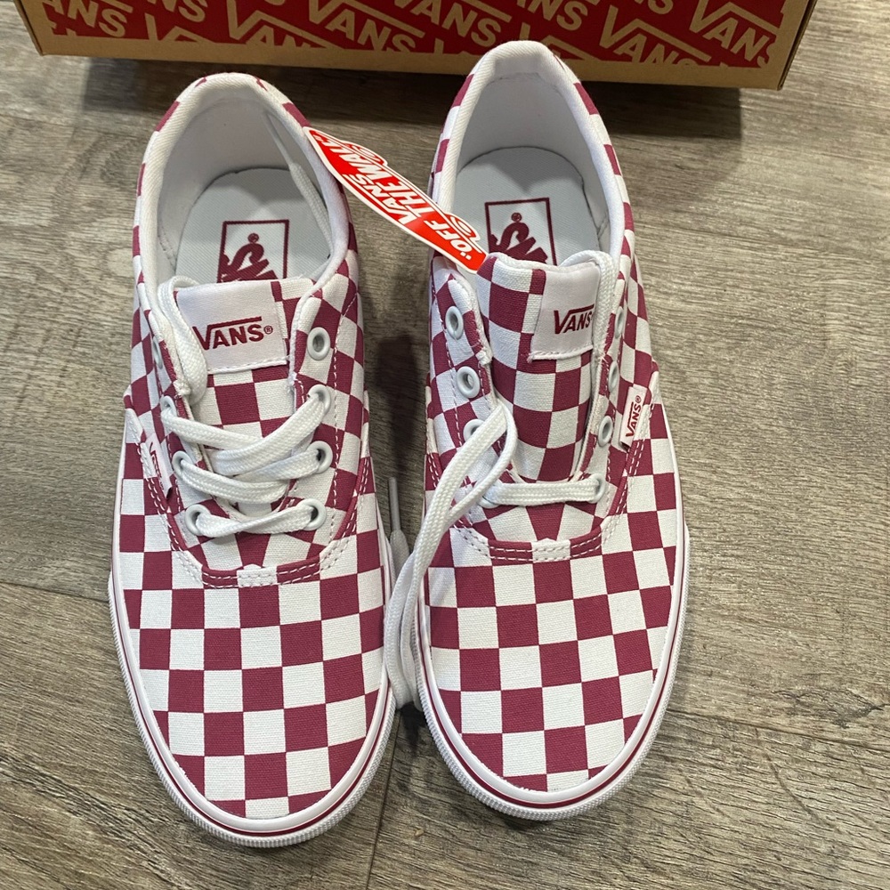 Van’s Doheny Sneaker - Women’s